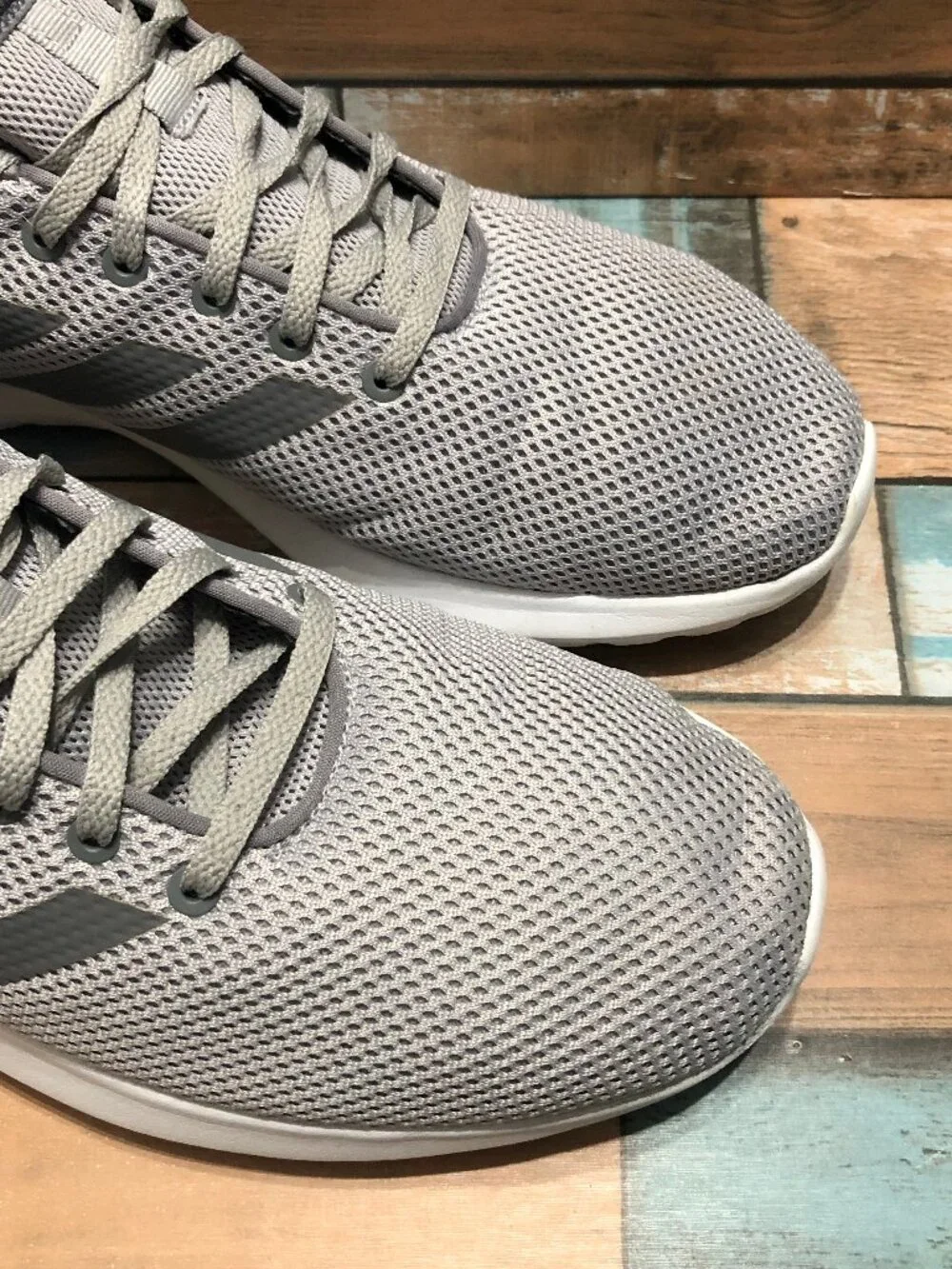 Adidas Sneakers EE8134 Men's Size 10.5 Lace Up Shoes Gray